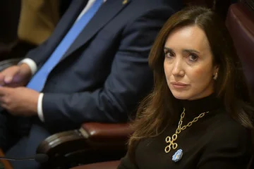 Victoria-Villarruel (1)