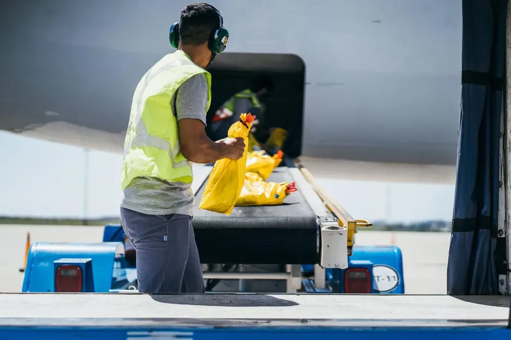 e721b66d-1a1d-4fe2-ac28-932fc150162c