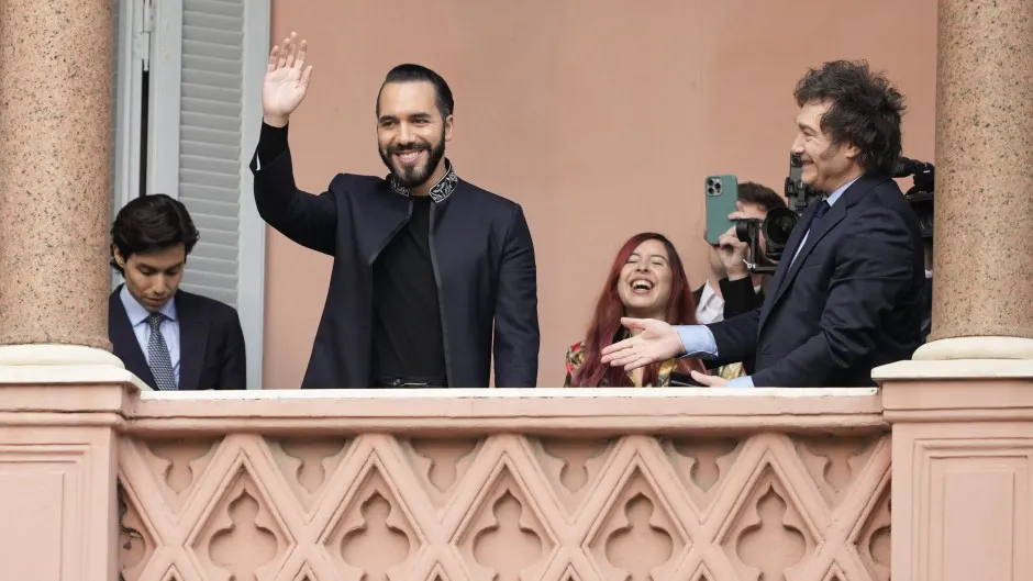 66fb2a099bf22_940_529!