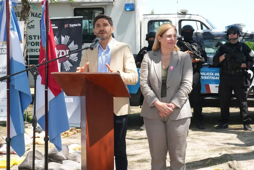 ce21a78f-dc07-4b63-a163-4064b0b09ec8