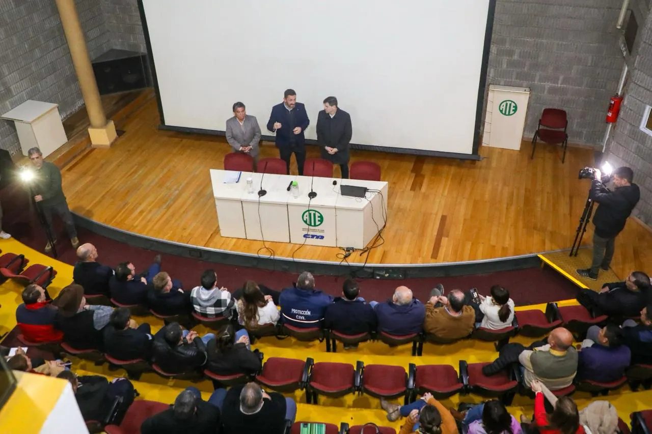 43ca1e8d-636c-4f4b-8560-20f29c027003