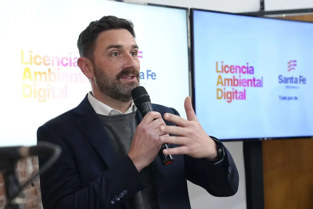 1f9ba6e2-35be-4d05-9a75-d59d6337d08e