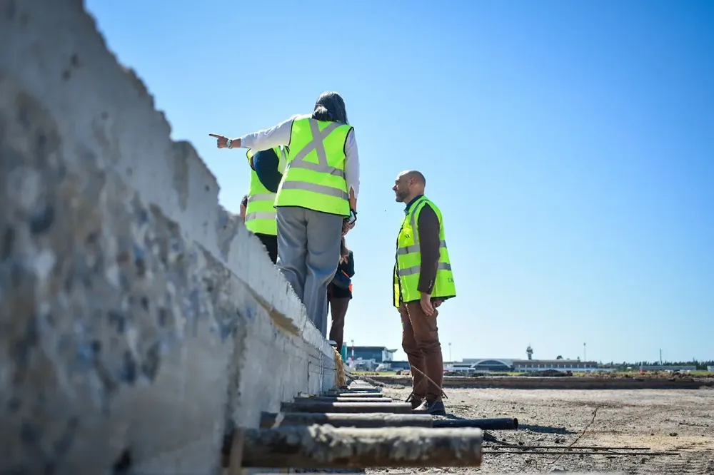 37a1e4cc-47a0-4aa5-80c2-2e638f52d2f2