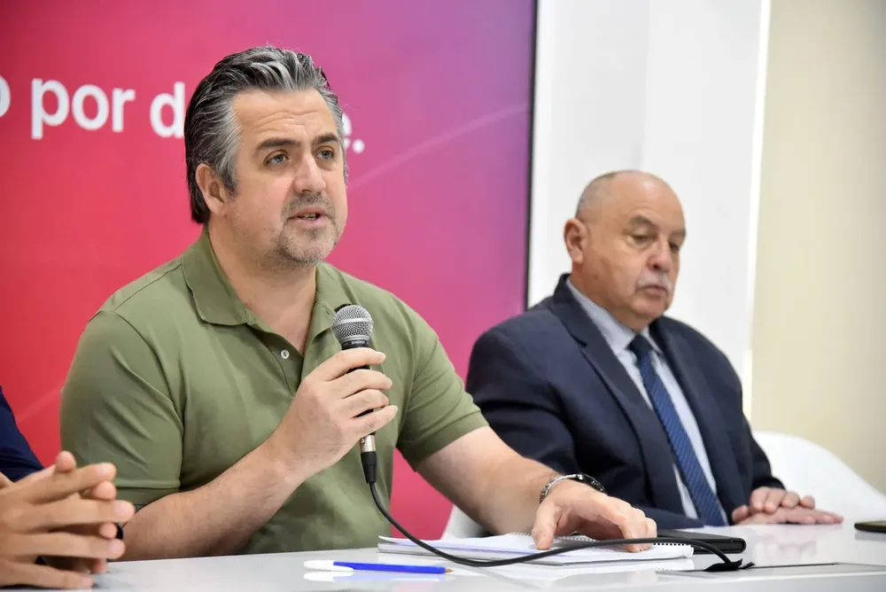 4c8aa064-d546-459f-9028-ef4eb400fd37