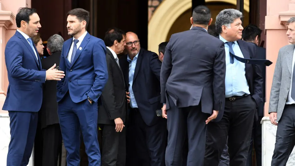 6581e99f53a57_940_529!