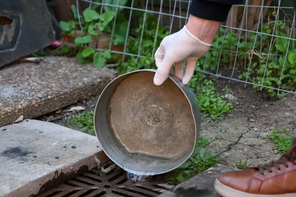 d09f4b9f-68f6-42ed-98a3-80f9c06675eb