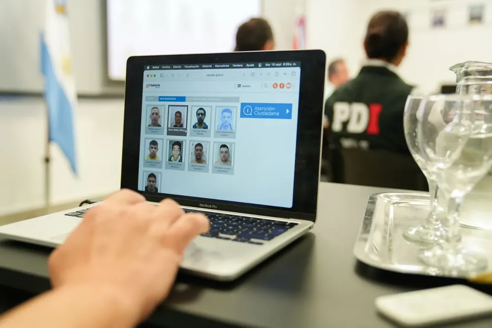 WhatsApp Image 2025-09-16 at 11.44.58 (1)