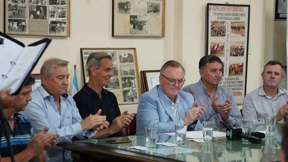 72c65dcc-07b5-4b17-a4f3-d8d01904f062