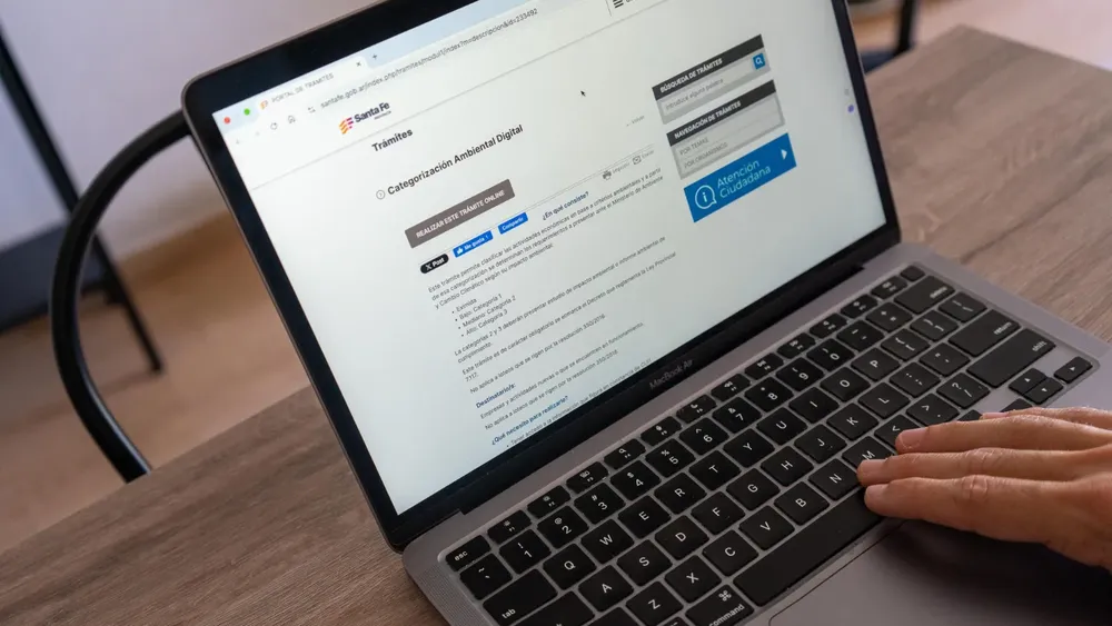 f2f3a8d0-31a2-4593-b651-929023afa0fd (1)