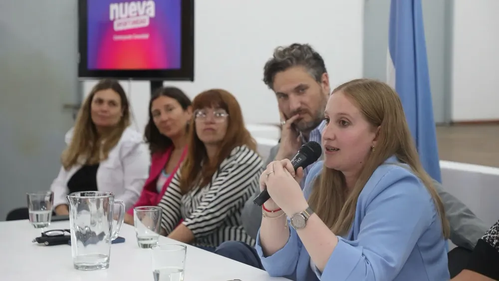 e260c192-4136-454c-8638-a114225bc9ce