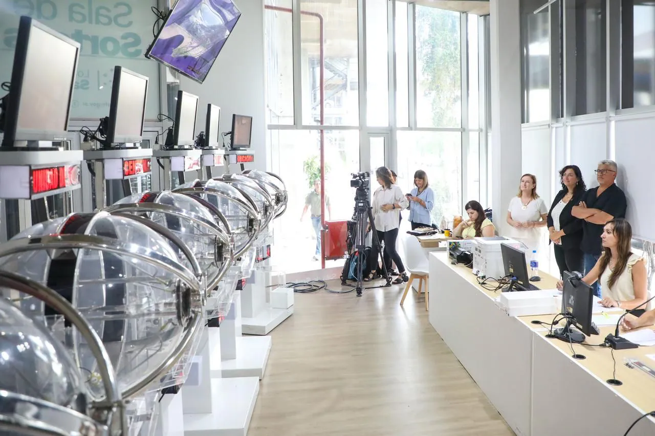 5c43bb3b-f363-42a6-99fb-228ecc14f8a9