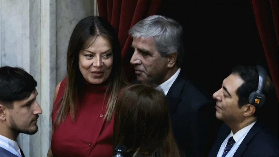 69a59d7fb7edf_940_529!