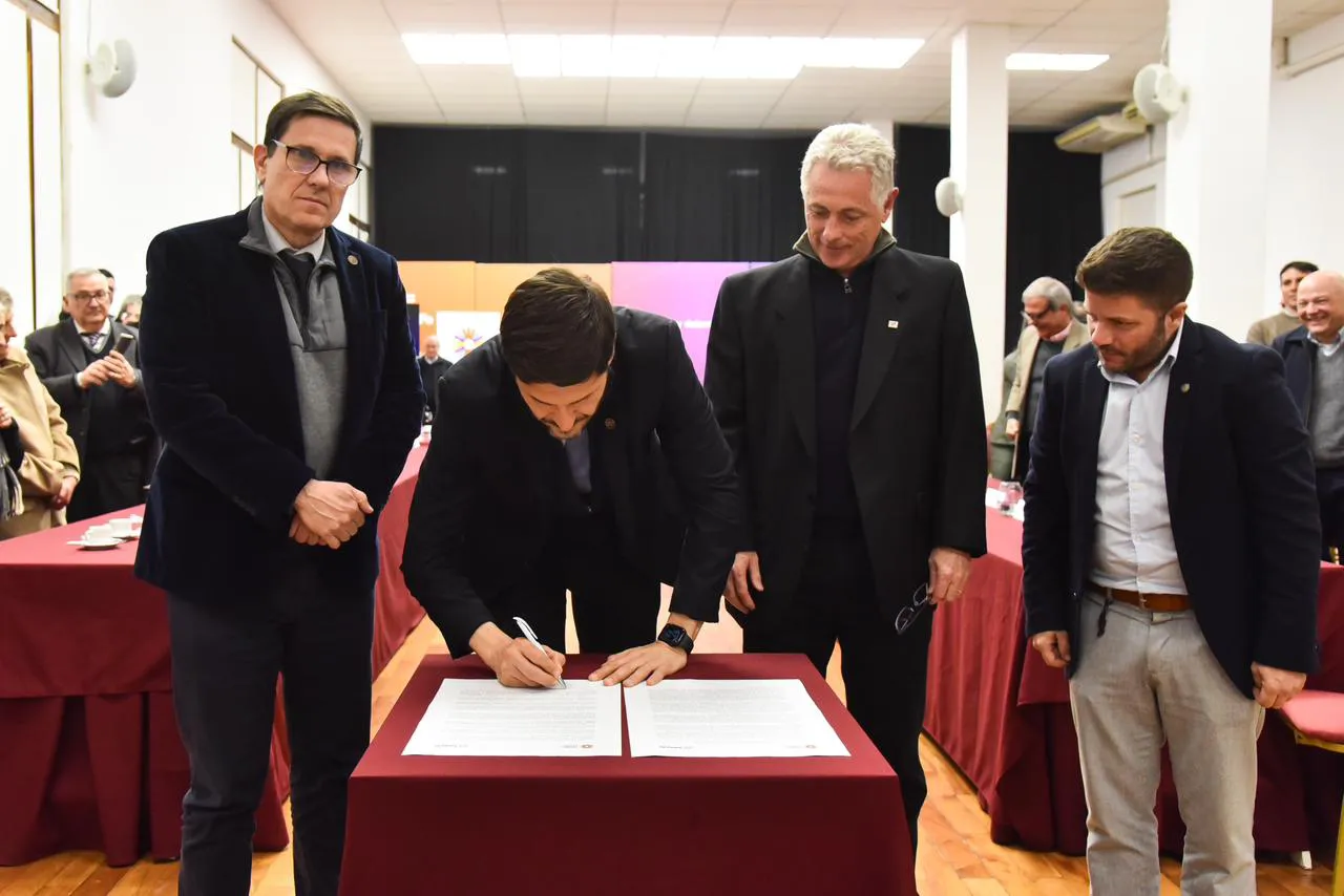 WhatsApp Image 2024-08-27 at 09.23.02 (1)