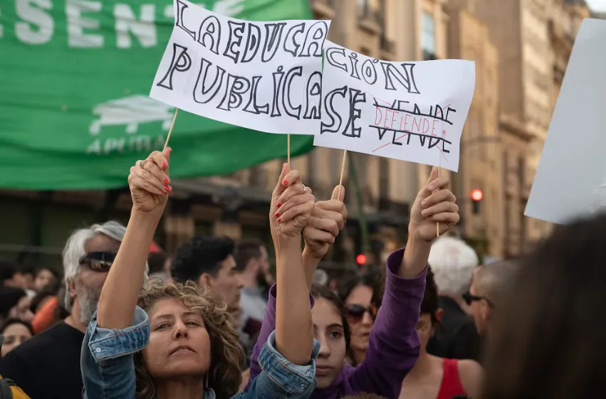 Captura de pantalla 2024-10-03 222958