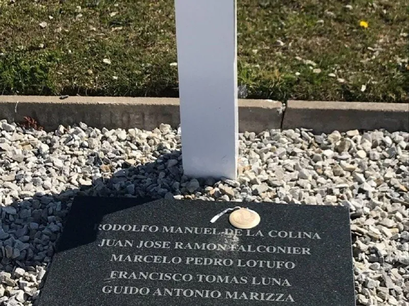 whatsapp_image_2025-04-01_at_18_26_54_crop1743542905242.jpeg_334414025