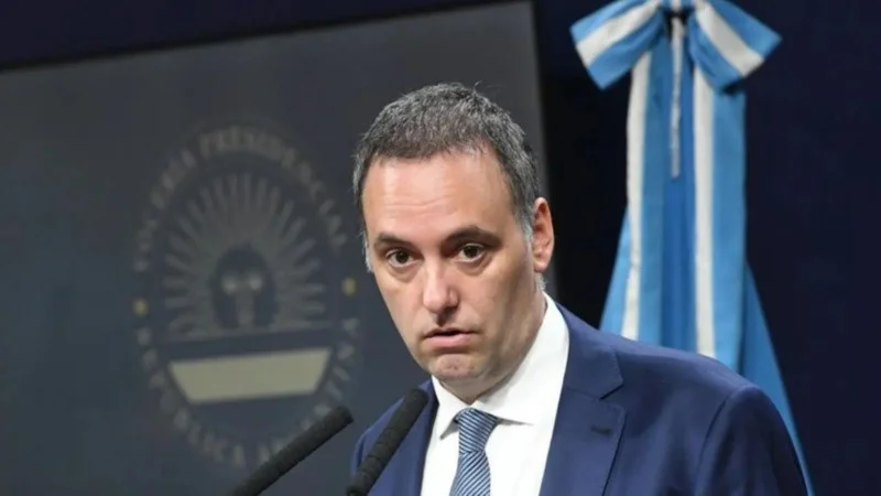 adorni.jpg_726409099