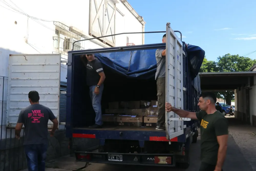 b4a21343-4aec-4529-b71a-9465931e6e8c