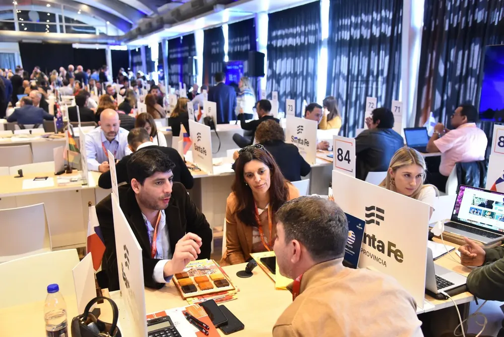 35d915cc-082c-4ea3-b9ee-d6b28edb3fd7