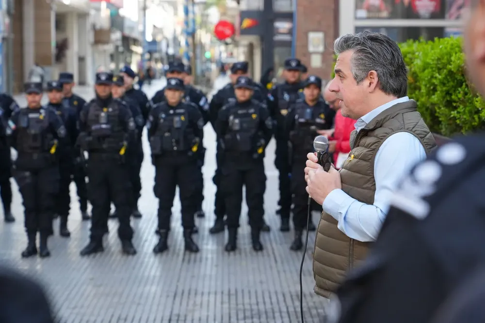 9ee8eb7f-76d4-499d-8126-dde8a2729674