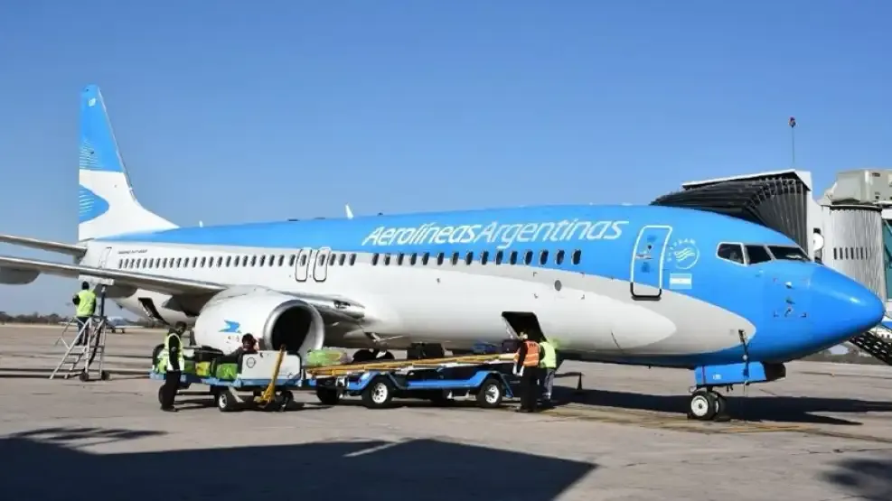 avion-aerolineas-argentinas-en-cordoba-1989621