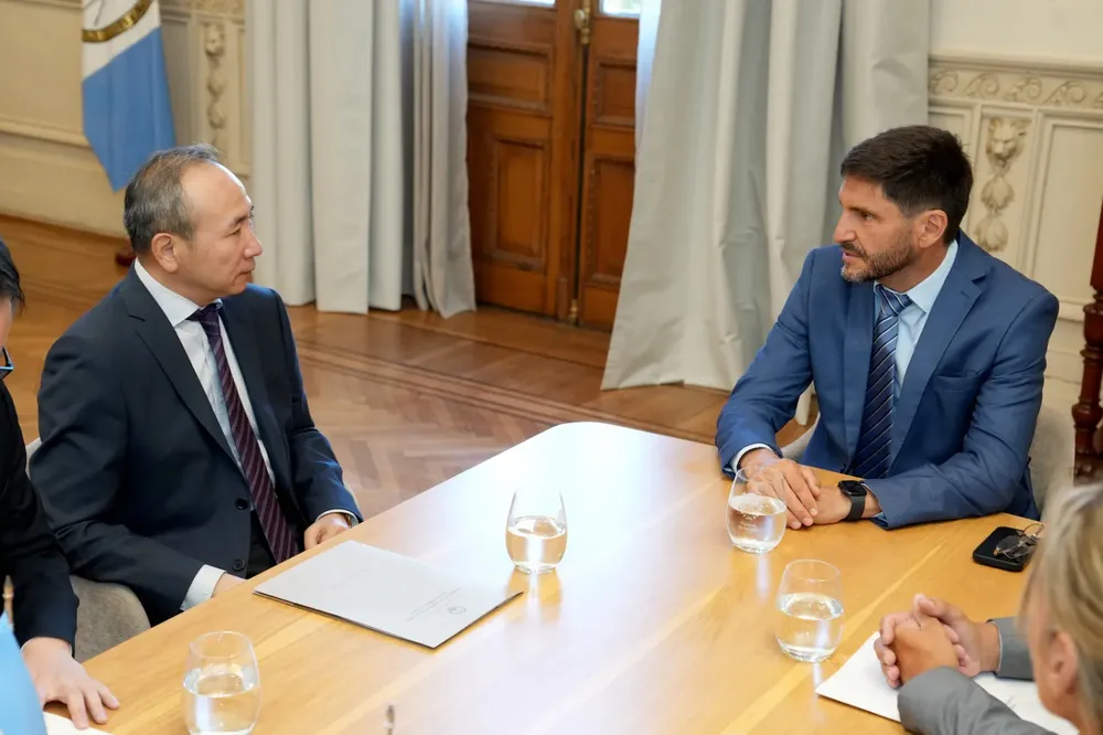 8d624c7b-20f3-4e64-bfe2-3fa6e1bec6ed