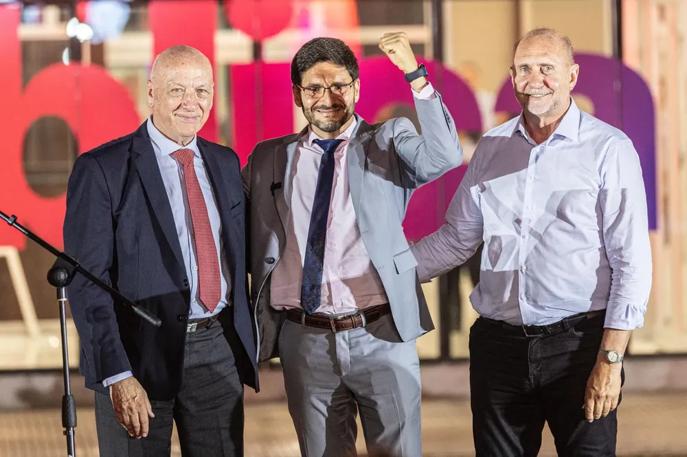 3daf1411-e6ba-43d8-8827-d357f5186551