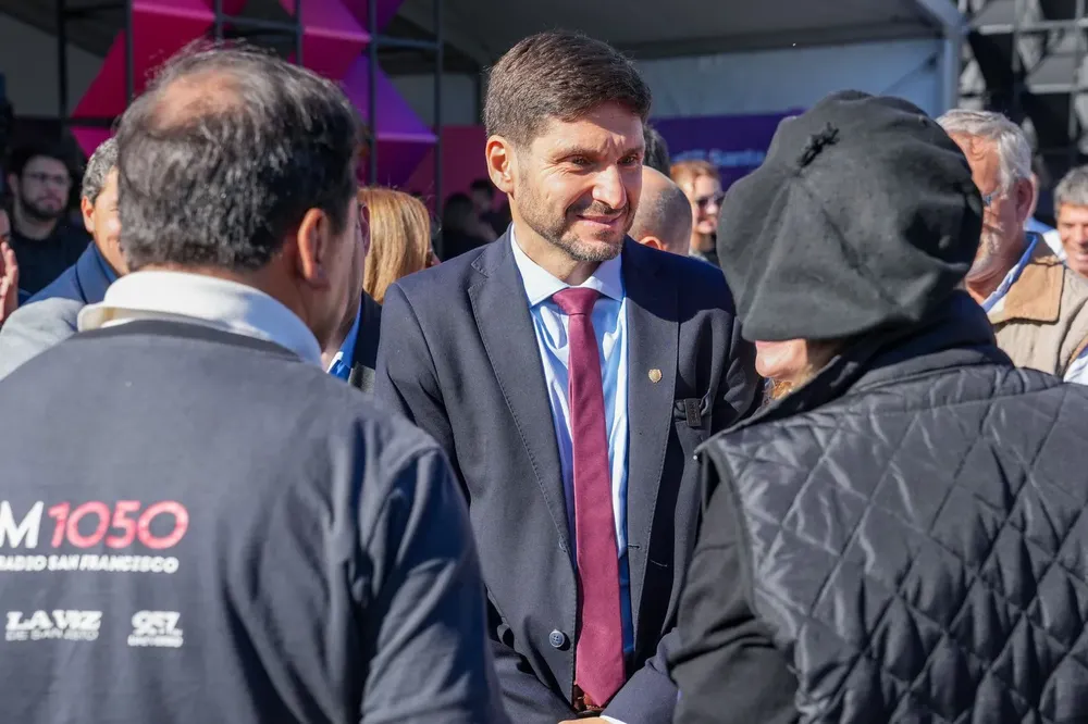 914b3ff5-e485-4bf3-807e-1ecc0c264096