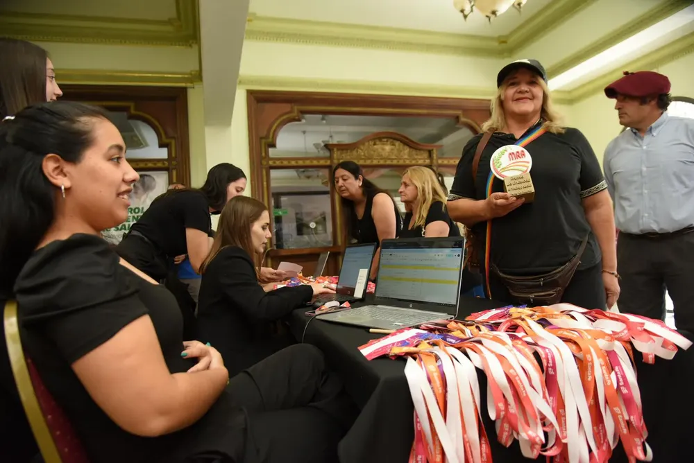 f309ecda-7252-494a-8b6d-d06c43a7cec3