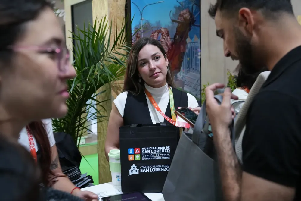 multimedia.grande.a7802d599baba1c4.Z3JhbmRlLndlYnA=