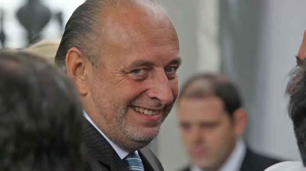 619027259a689__980x549