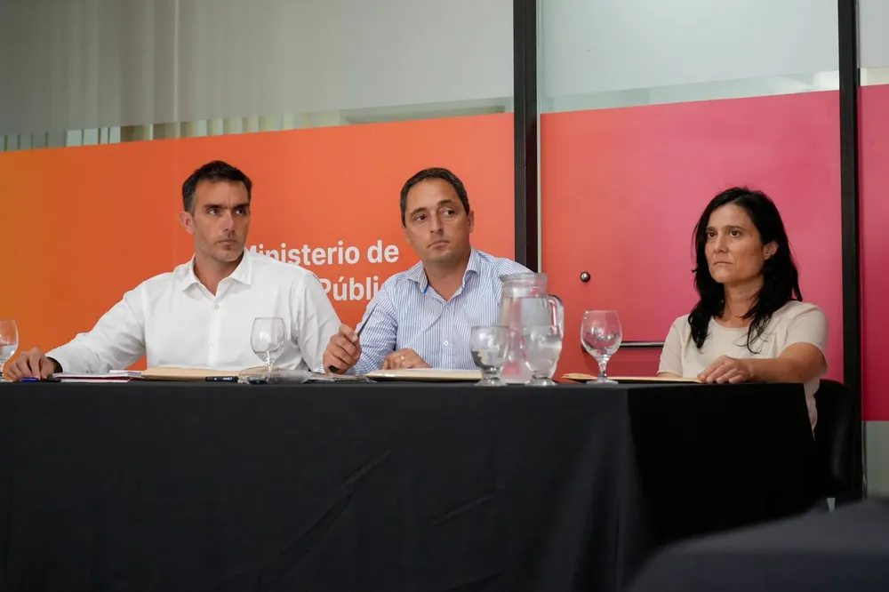 69479143-cb34-4e11-82dc-f8ab0cf601ad