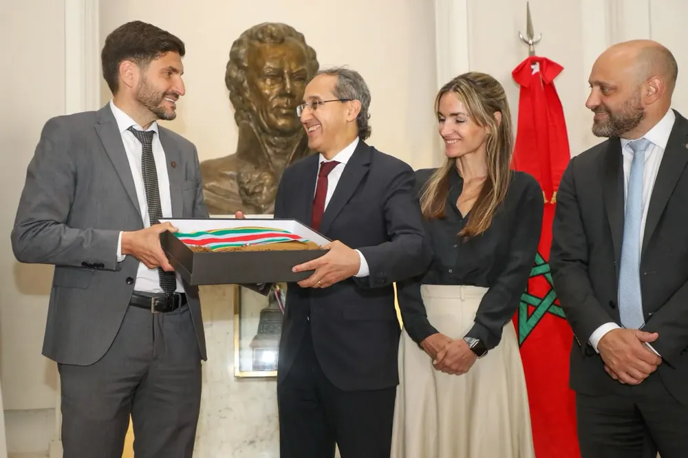 b00a29bb-cd4b-49d4-8923-e2f1073205da