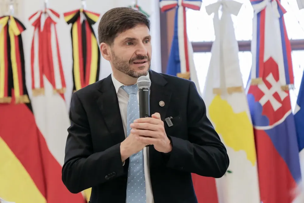 57ebb193-8655-422a-bf0c-55a9910ab03c