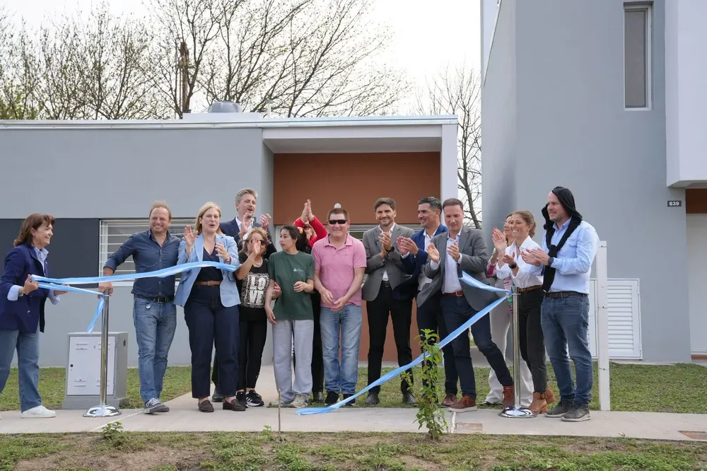 53d7d413-65a1-444e-b3c0-ee91bbed3ba1