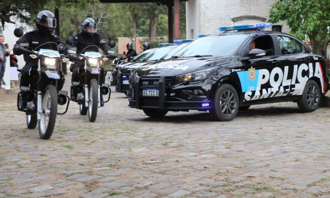 3d06caea-4d93-48da-b90c-7554334b7c23