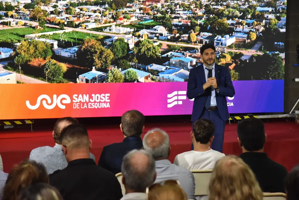 b01bb064-7489-4e00-923f-8b0aa1f3c249