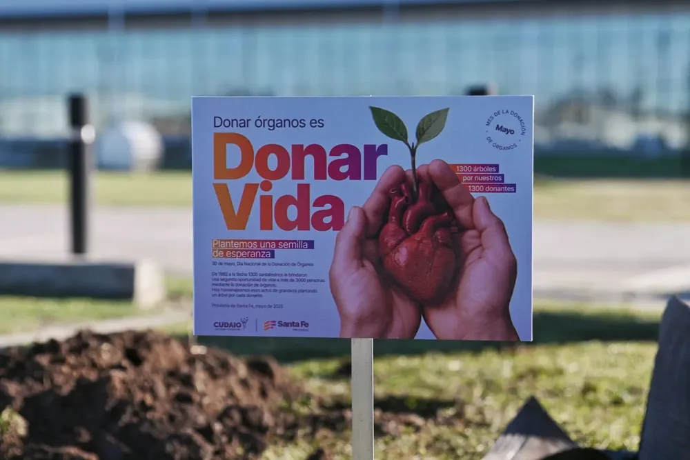 6ddb95c8-7515-446c-a021-7fbe6501242d (1)