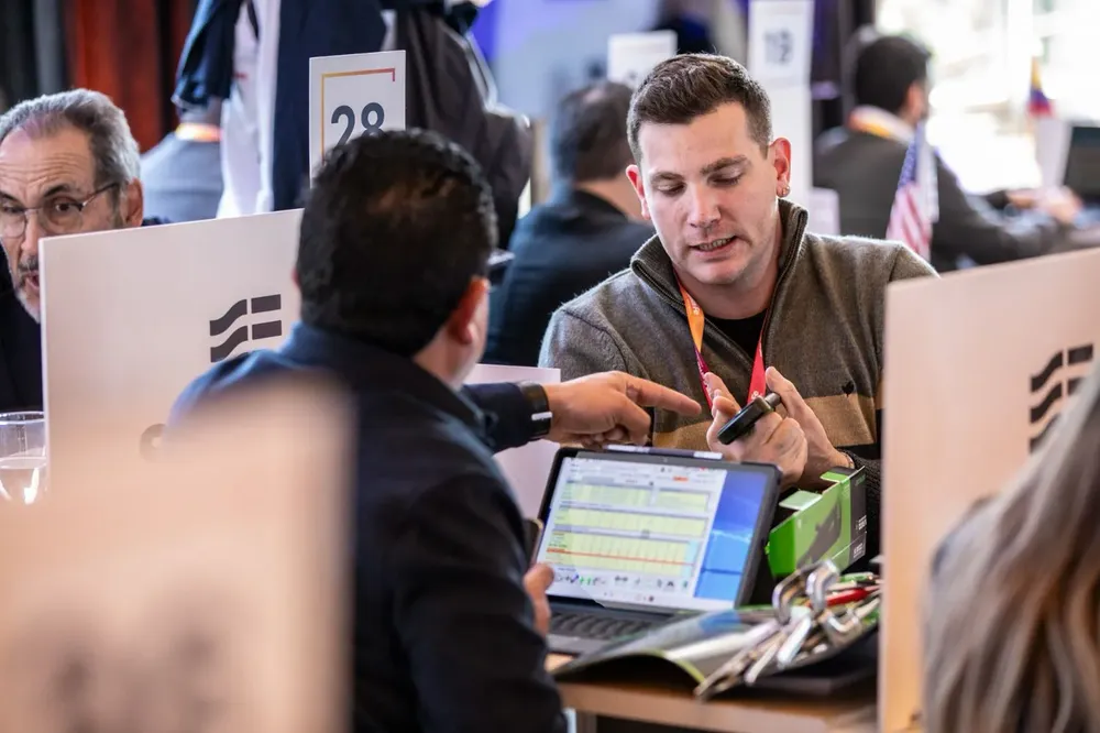 4b19aa42-a041-41dc-9016-e073ab2a475e