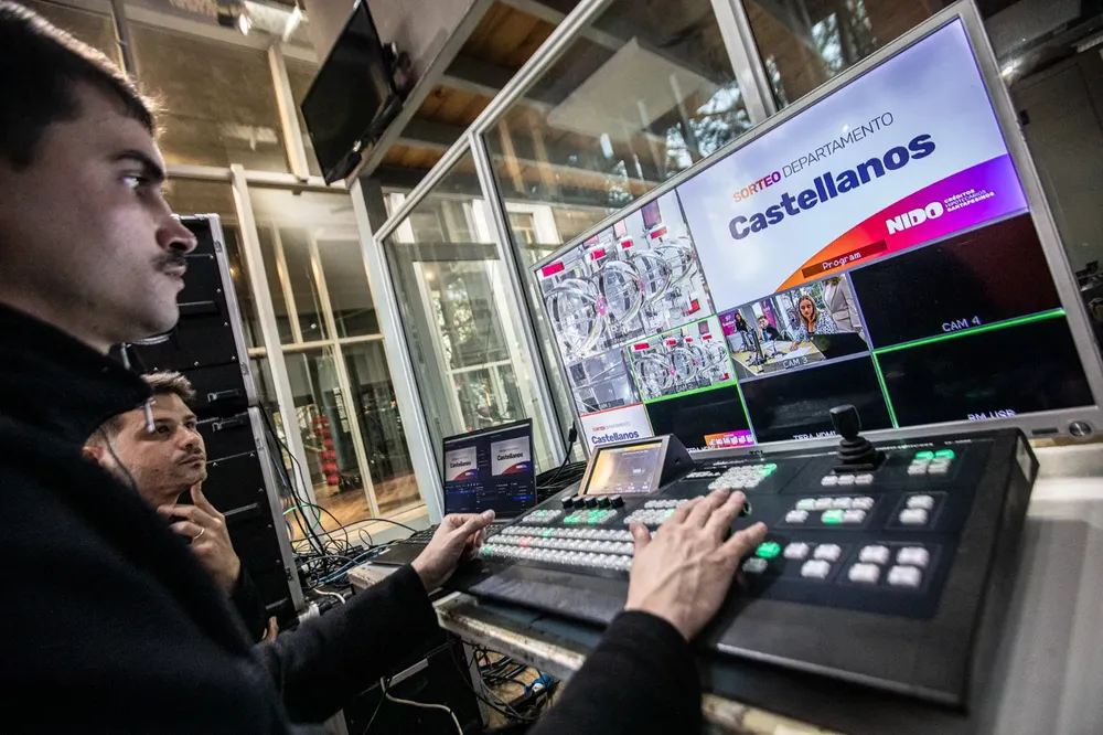 39d99927-57e7-4a89-9ba8-831fc78d9549