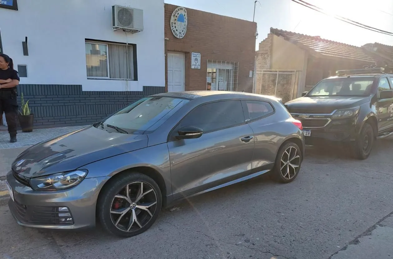 5bdc2d8a-1046-499b-b345-d525821c1d4d