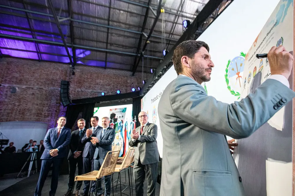 558e213d-0763-48e0-ac78-76b11262f252