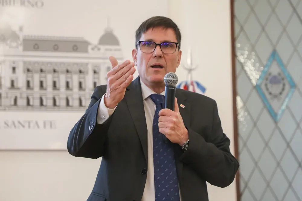 72a9580b-743a-462f-8eaa-f7009fc68172