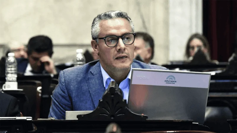 jose_nuxez_-_diputado_freidora_de_aire.png_815021172