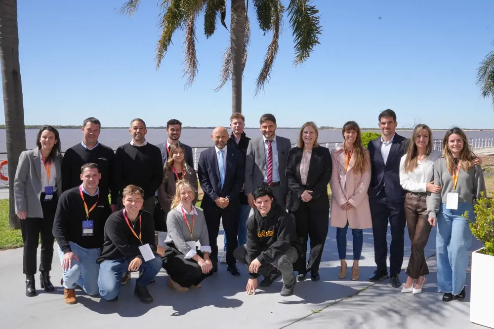 4097b812-f756-432b-86d0-563346550f60