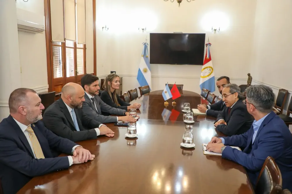 f654184e-9379-45c2-b0c3-b83aacbeb61c