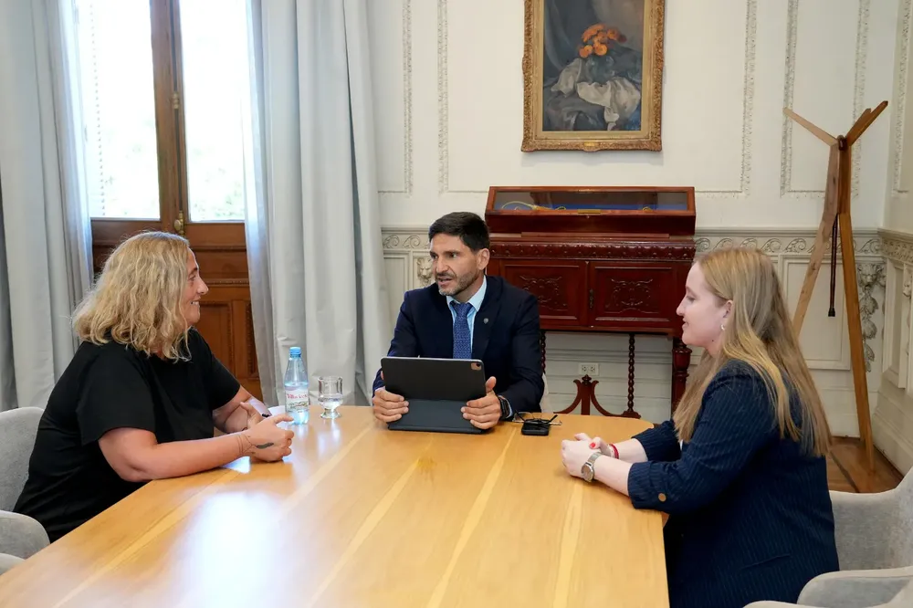 99f8ac11-d013-4099-85b7-7ad2d990ccfa