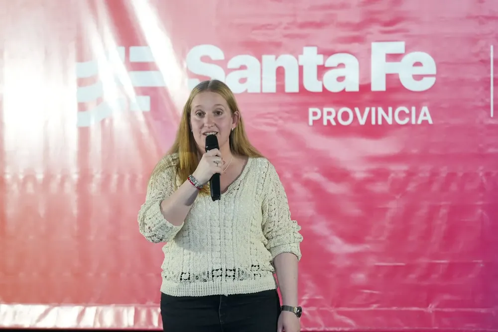 47551753-c249-4b04-8f81-606d48ad8279