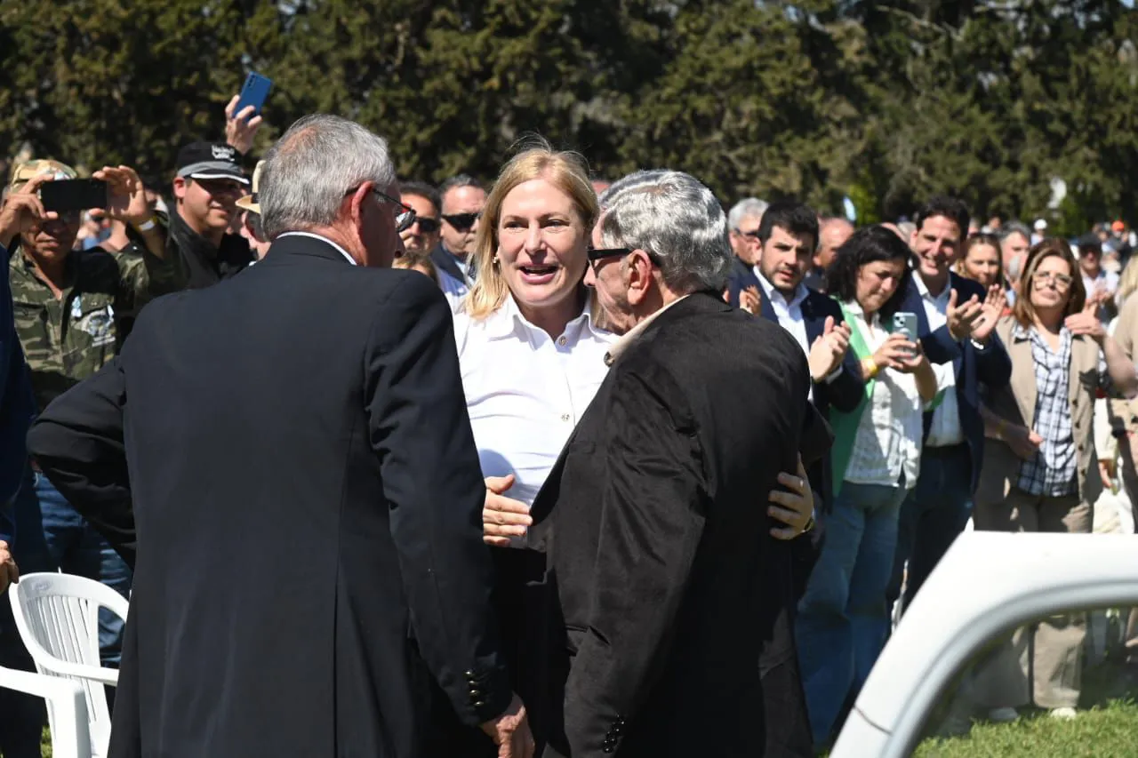 f5caccd9-01e9-4206-8cf4-32fab685b522