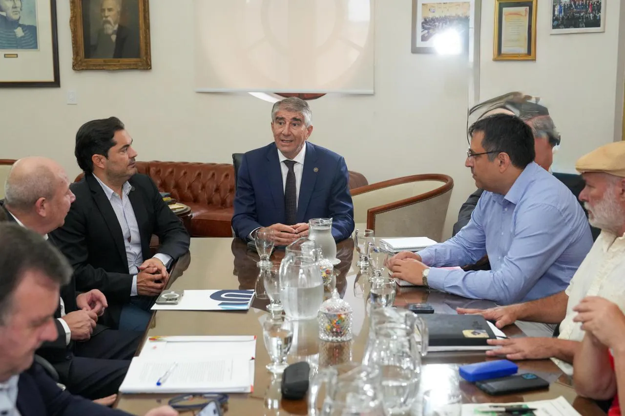 682bc701-3200-41f3-8ea2-af4dd867e22b