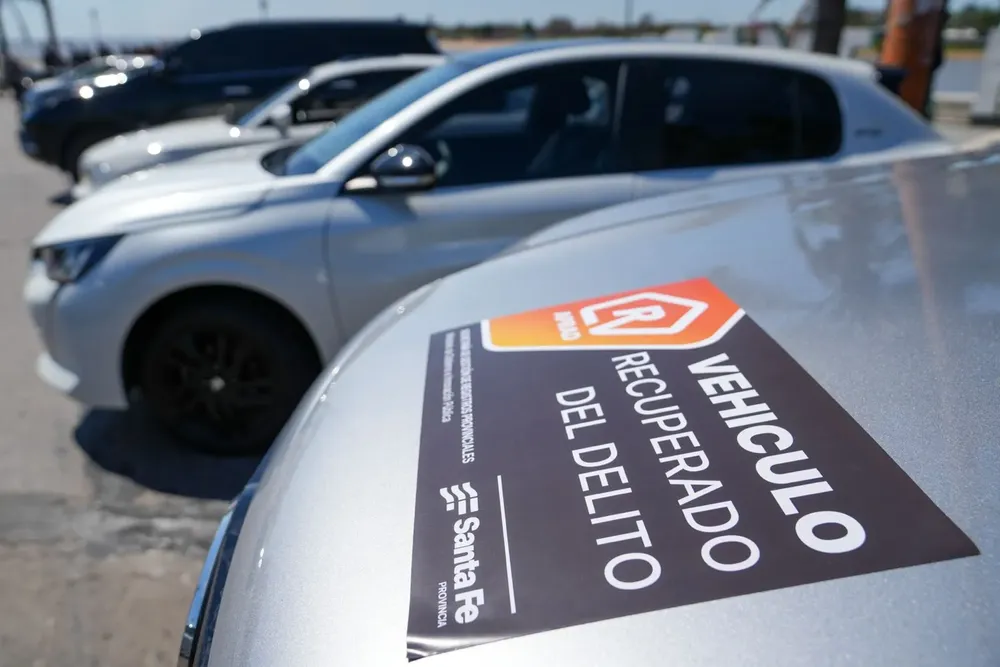 b2053b0c-e3dc-4a94-a98a-53059f50422d